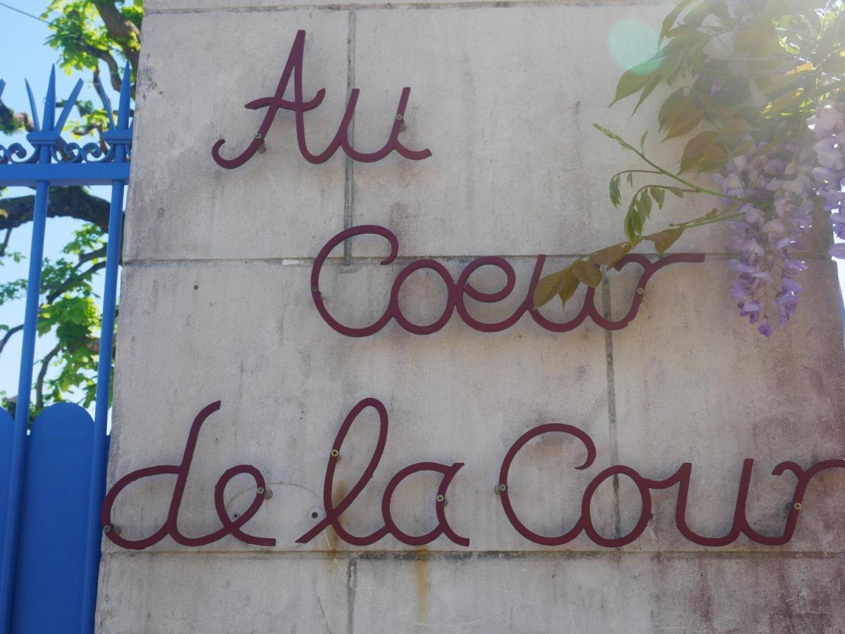 Au Coeur De La Cour Villa Saint-Georges-sur-Cher Exterior foto