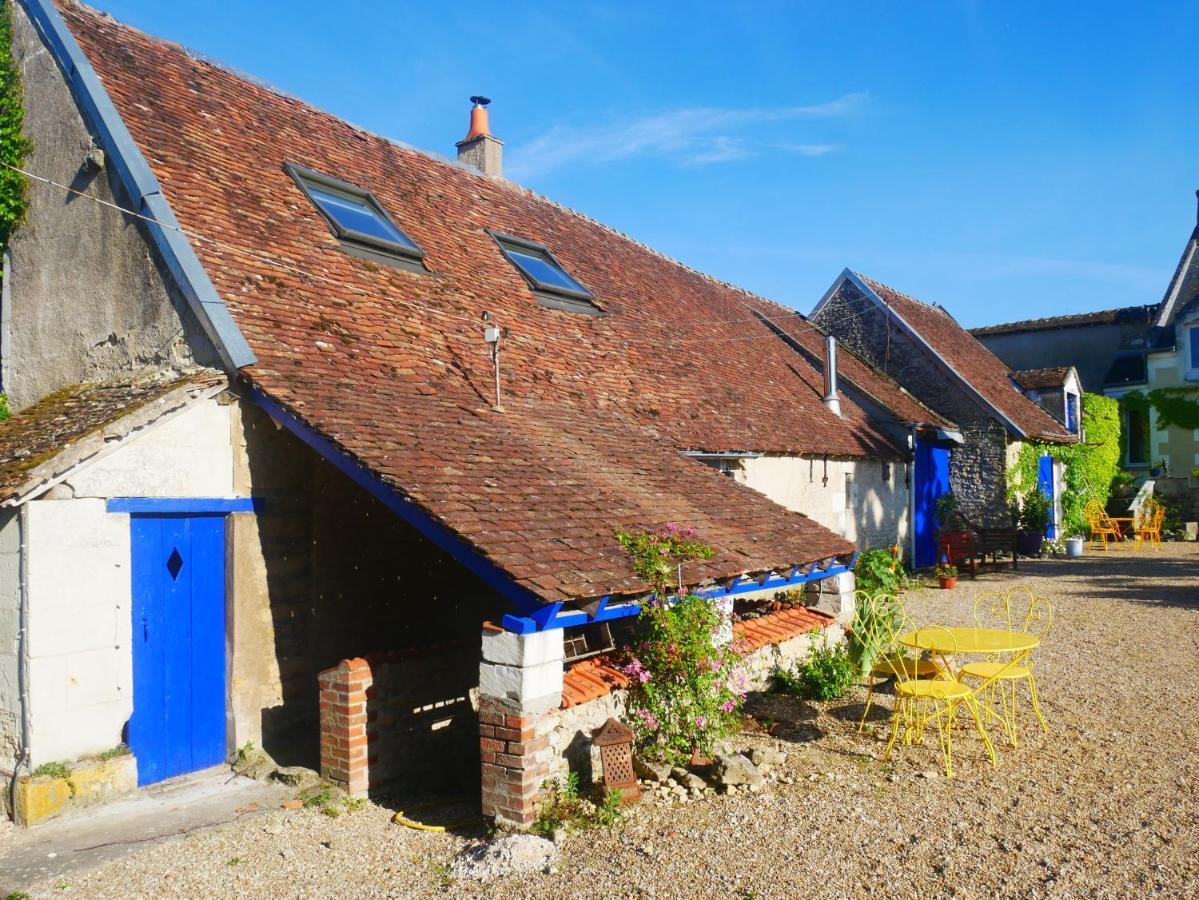 Au Coeur De La Cour Villa Saint-Georges-sur-Cher Exterior foto